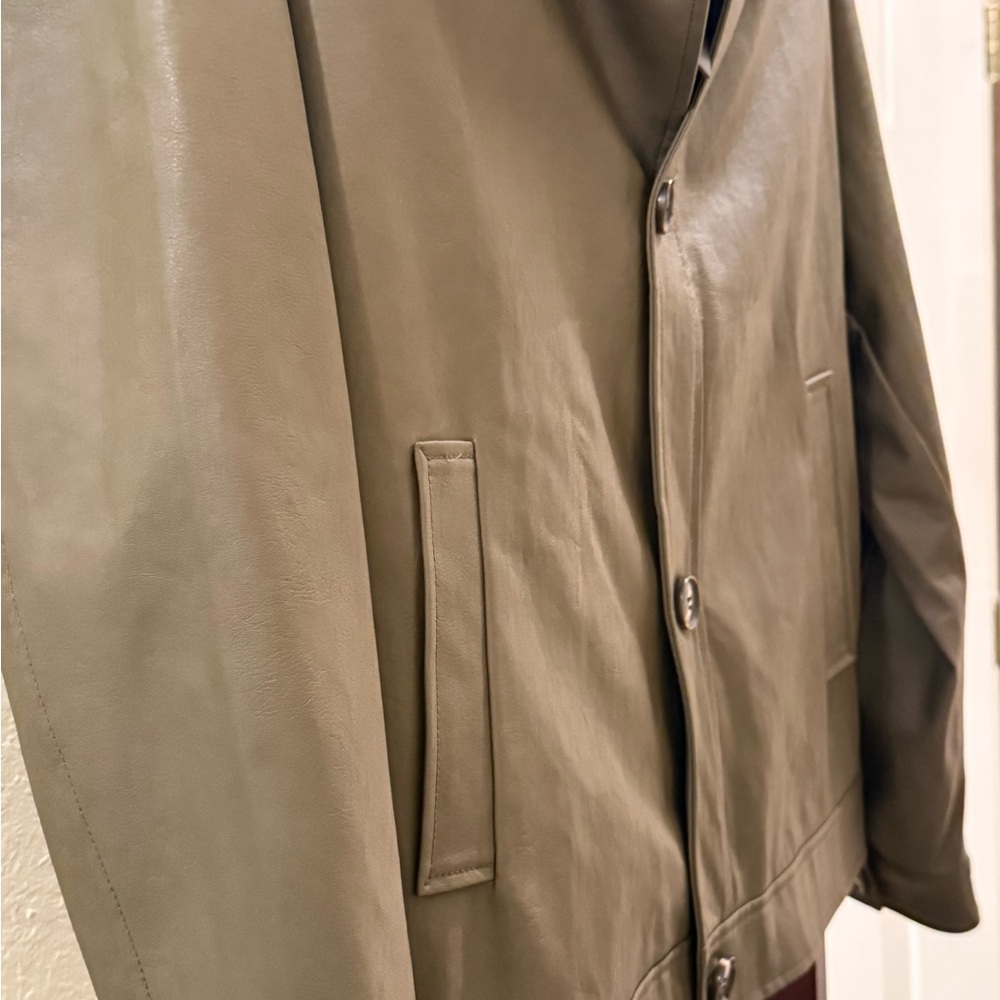 Novamen Jacket - Large - Picture 6 of 10